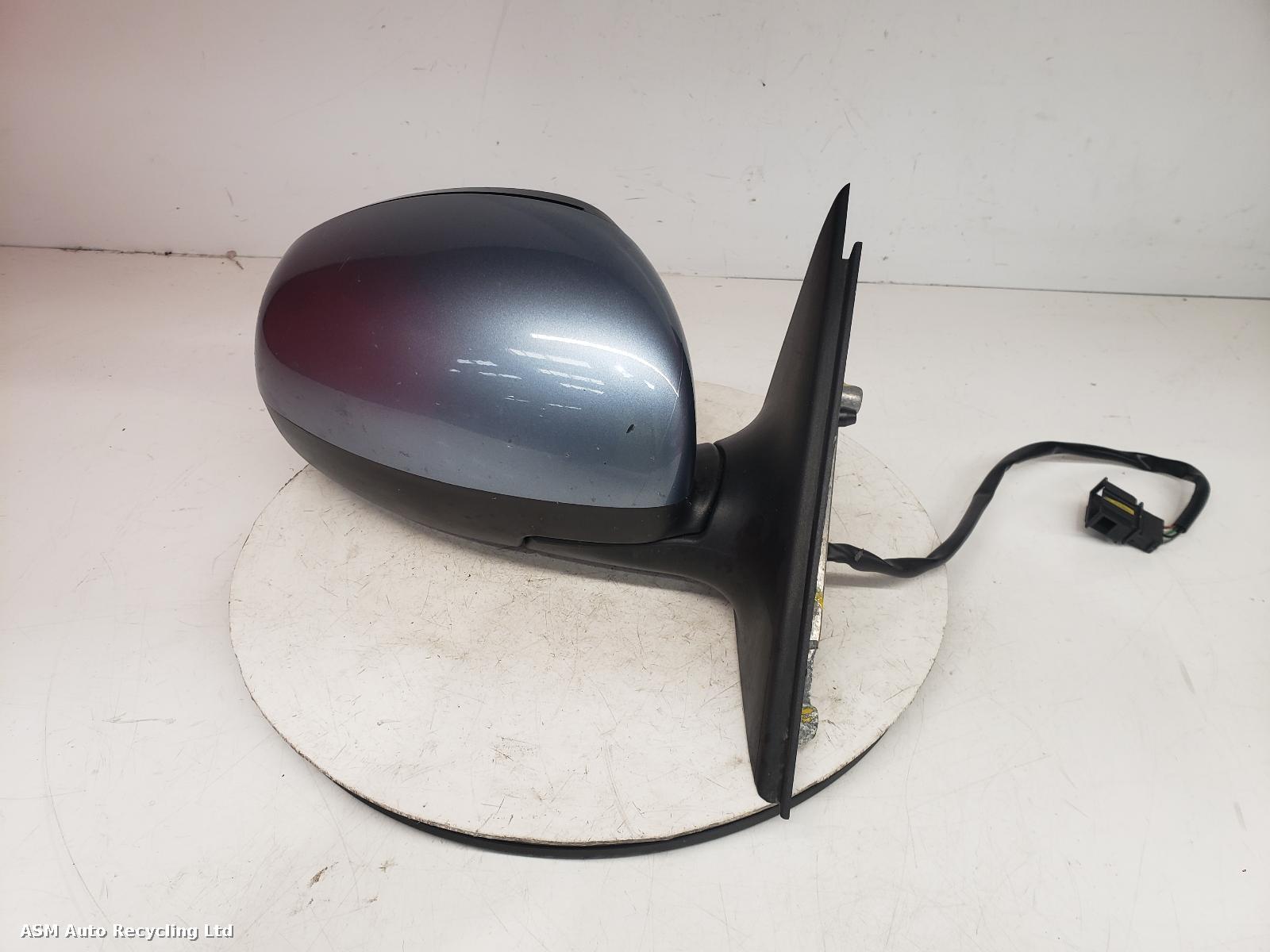 View Auto part R Door Mirror Skoda Fabia 2010