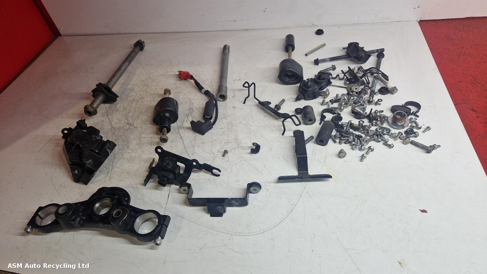 View Auto part Misc Kawasaki Ex 650 Spfan 2023