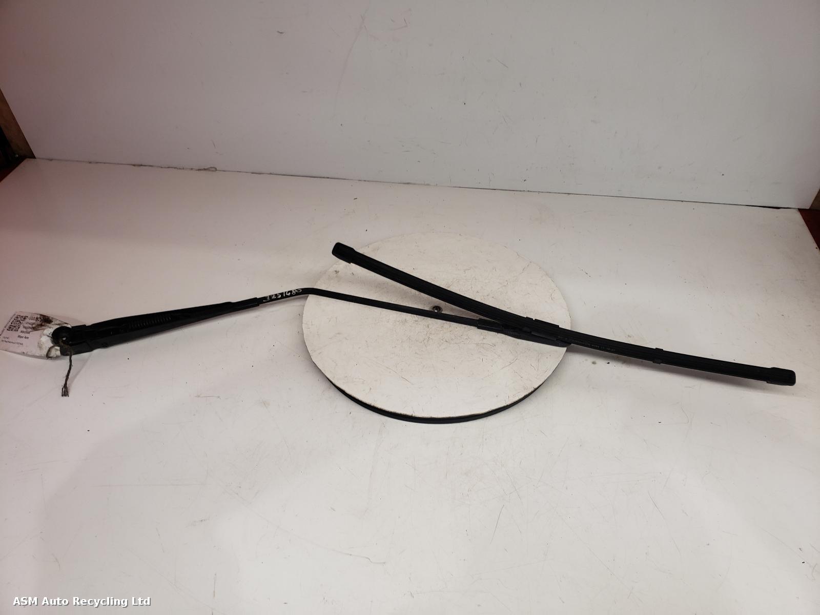 View Auto part Wiper Arm Vauxhall Insignia 2014