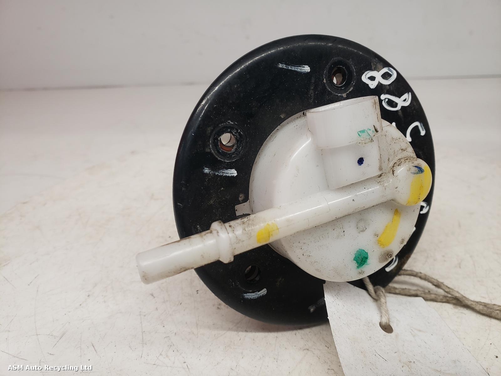 View Auto part Fuel Pump Benelli Bn 125 2023