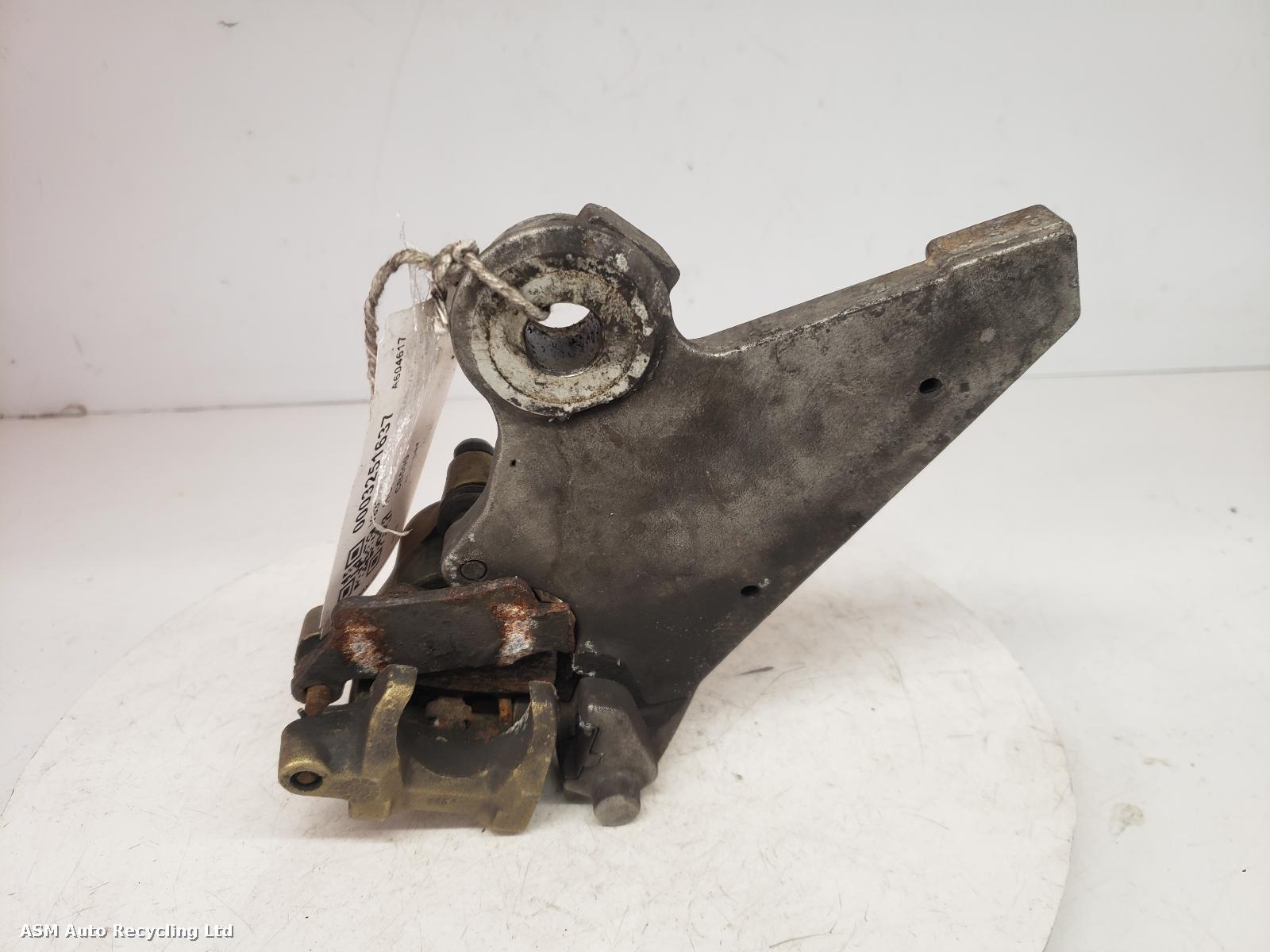 View Auto part Caliper Honda Cb500 2000