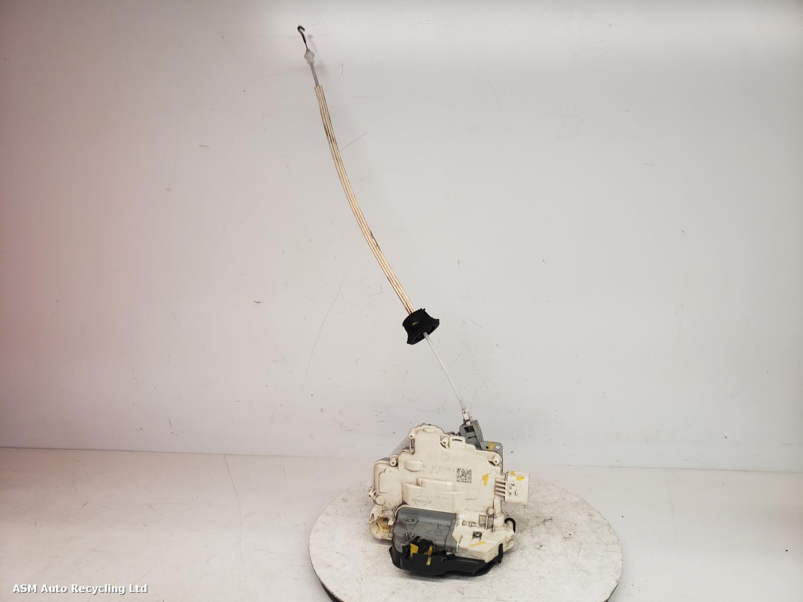 View Auto part Door Lock Assembly Audi A3 2006