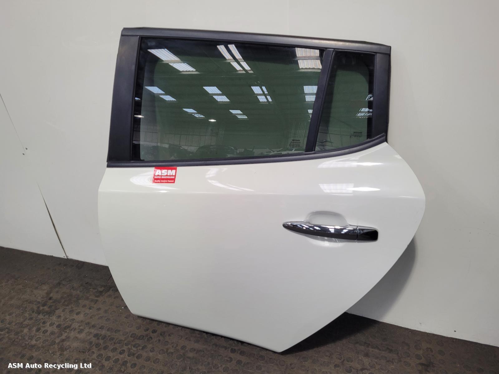 View Auto part L Rear Door Nissan Leaf 2014