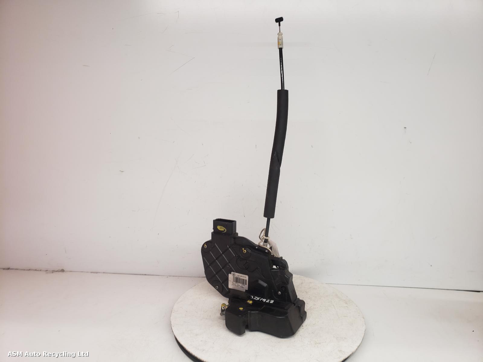 View Auto part Door Lock Assembly Jaguar Xf 2013