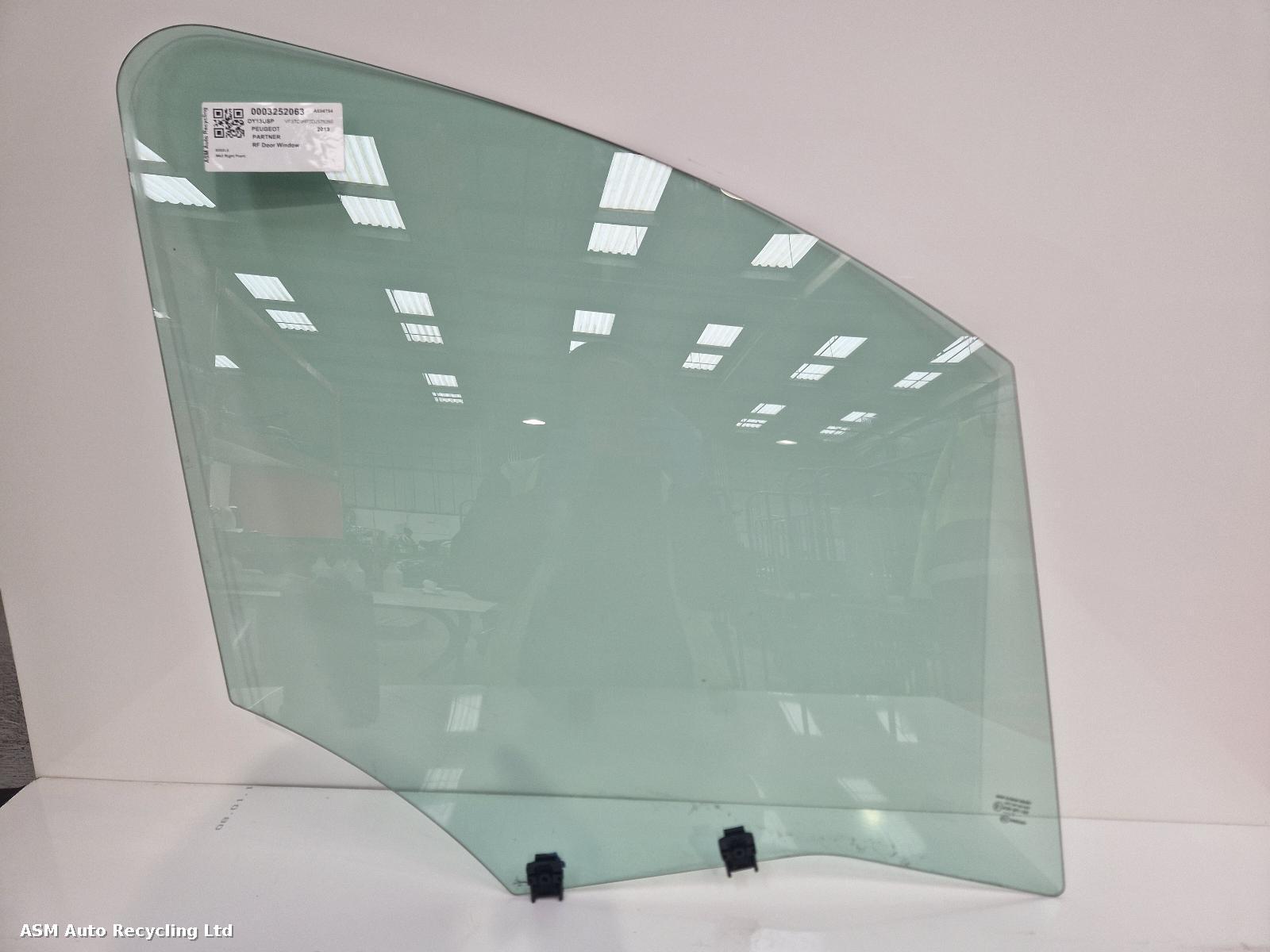 View Auto part RF Door Window Peugeot Partner 2013