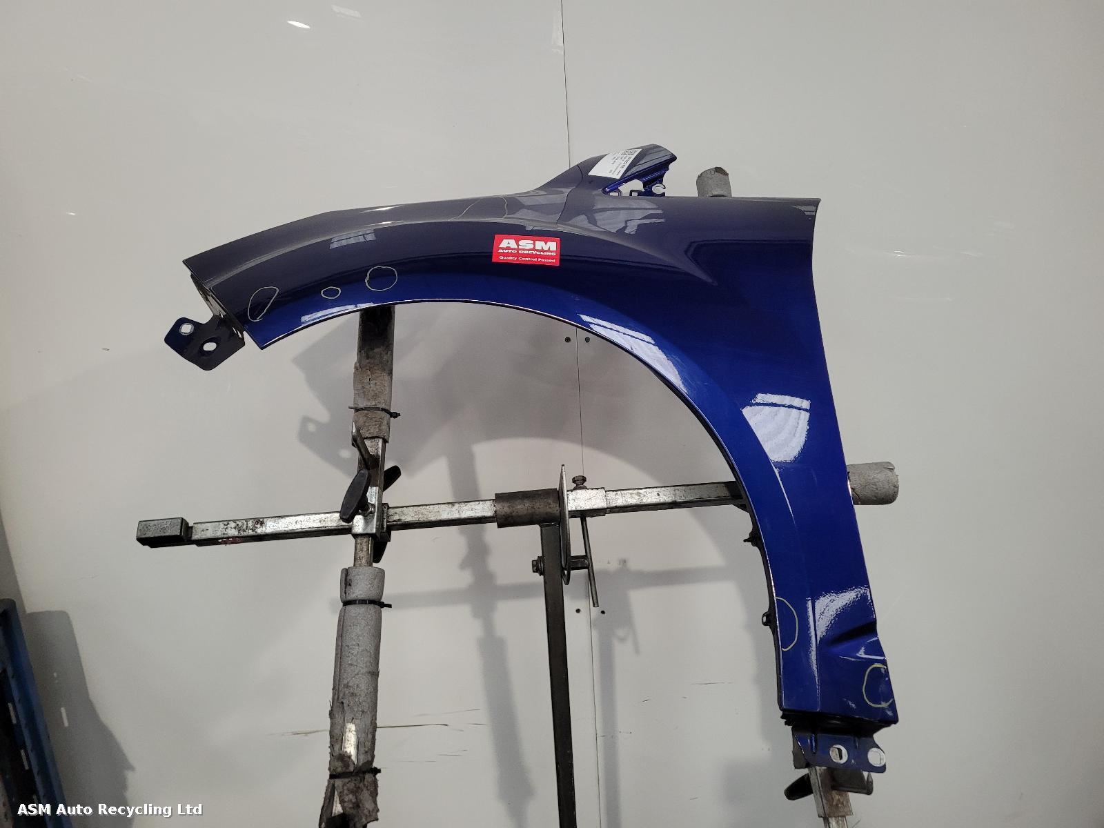 View Auto part L Wing Ford Focus C Max 2014