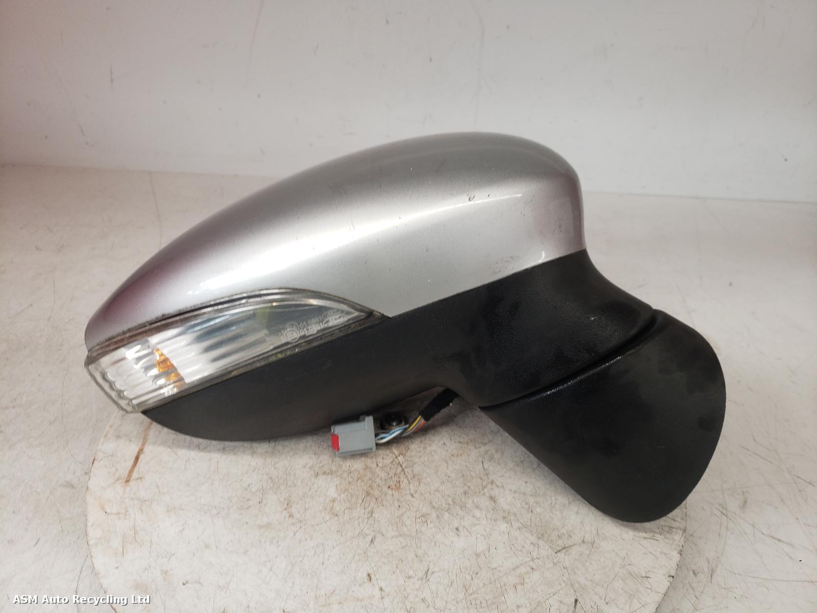 View Auto part R Door Mirror Ford Fiesta 2010
