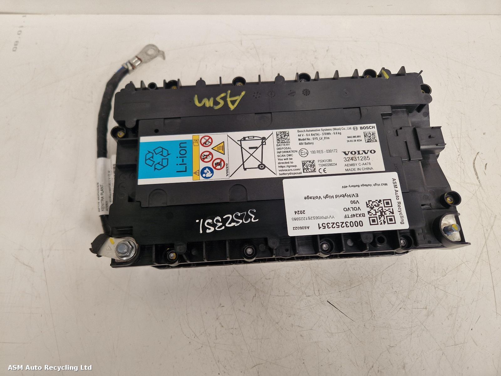 View Auto part Hybrid Battery Cell Volvo V90 2024