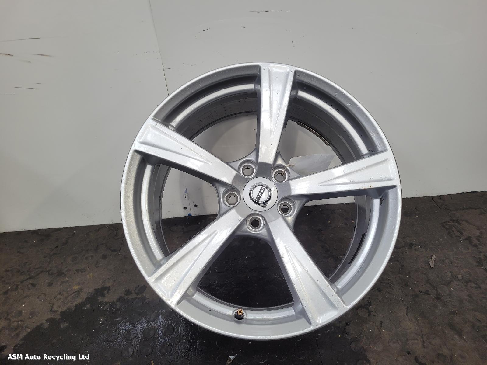 View Auto part Wheel Volvo V90 2024