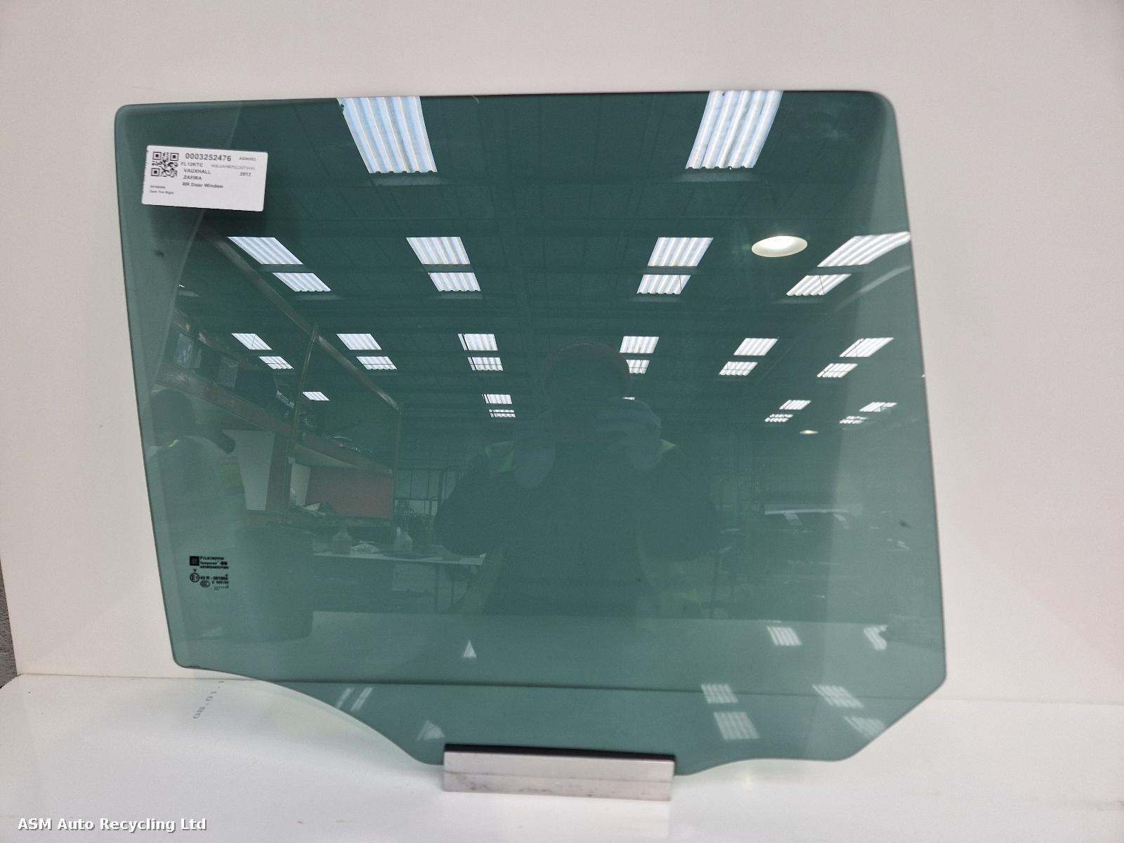 View Auto part RR Door Window Vauxhall Zafira 2012