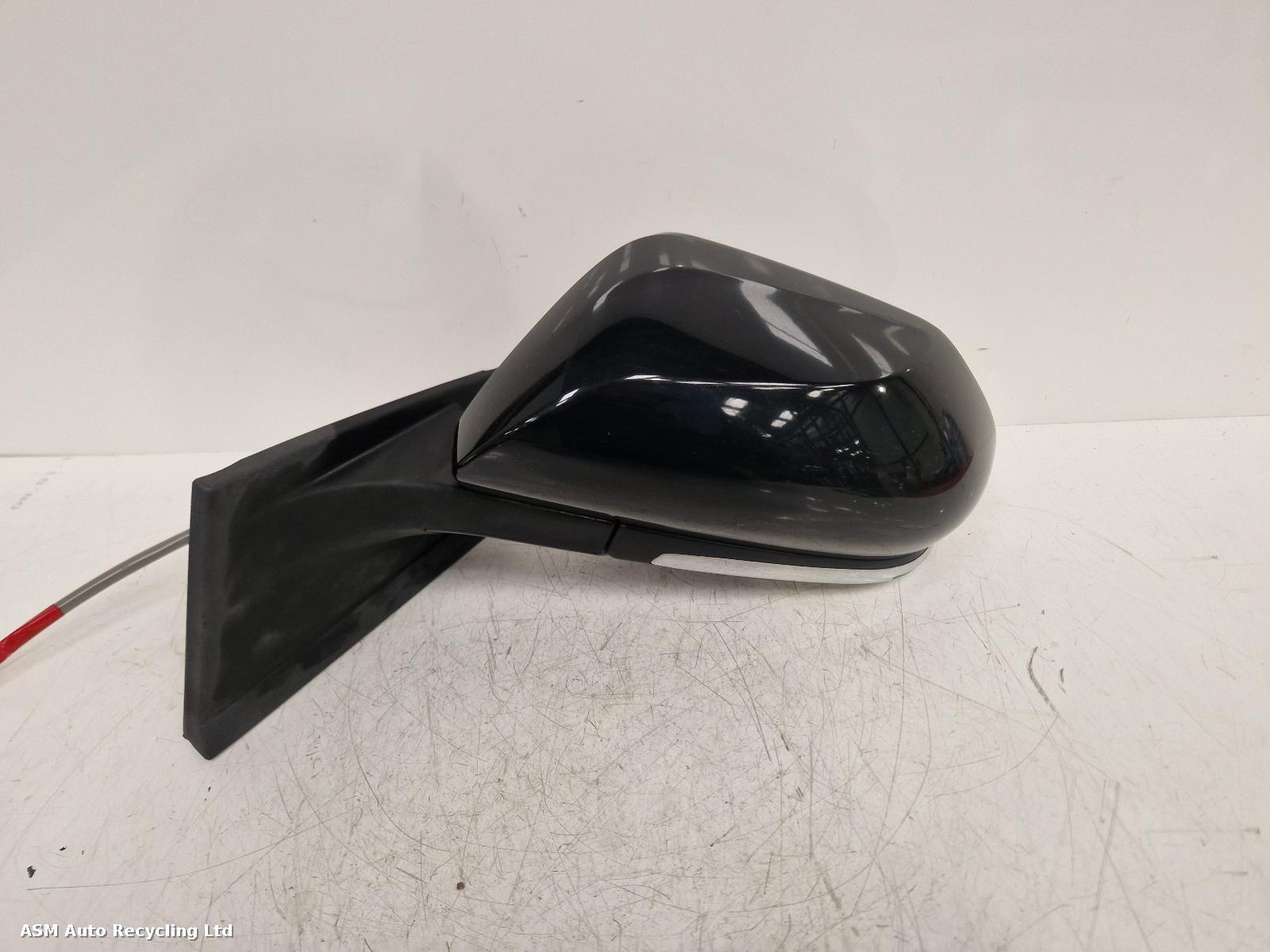 View Auto part L Door Mirror Toyota Prius 2017