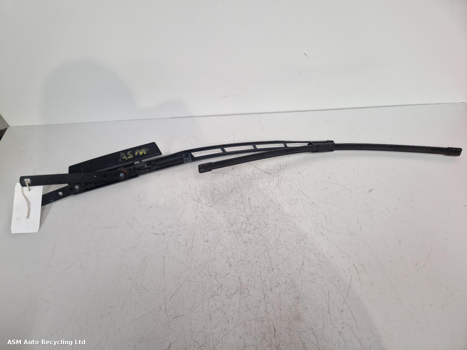 View Auto part Wiper Arm Audi Q7 2007