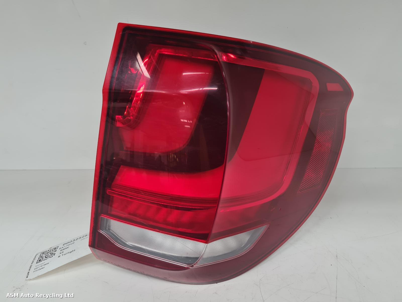 View Auto part R Taillight Bmw X5 2017