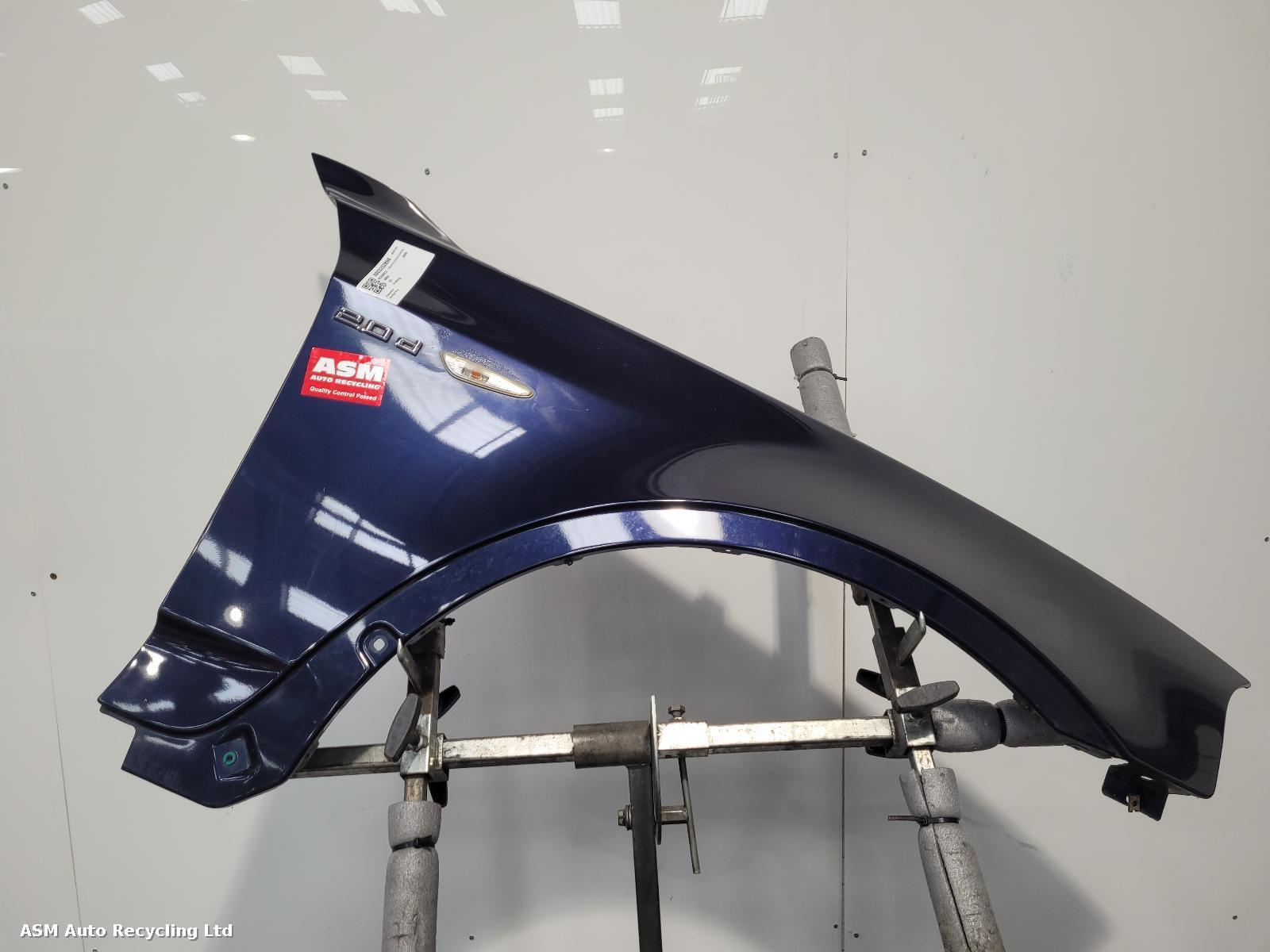 View Auto part R Wing Bmw X3 2008