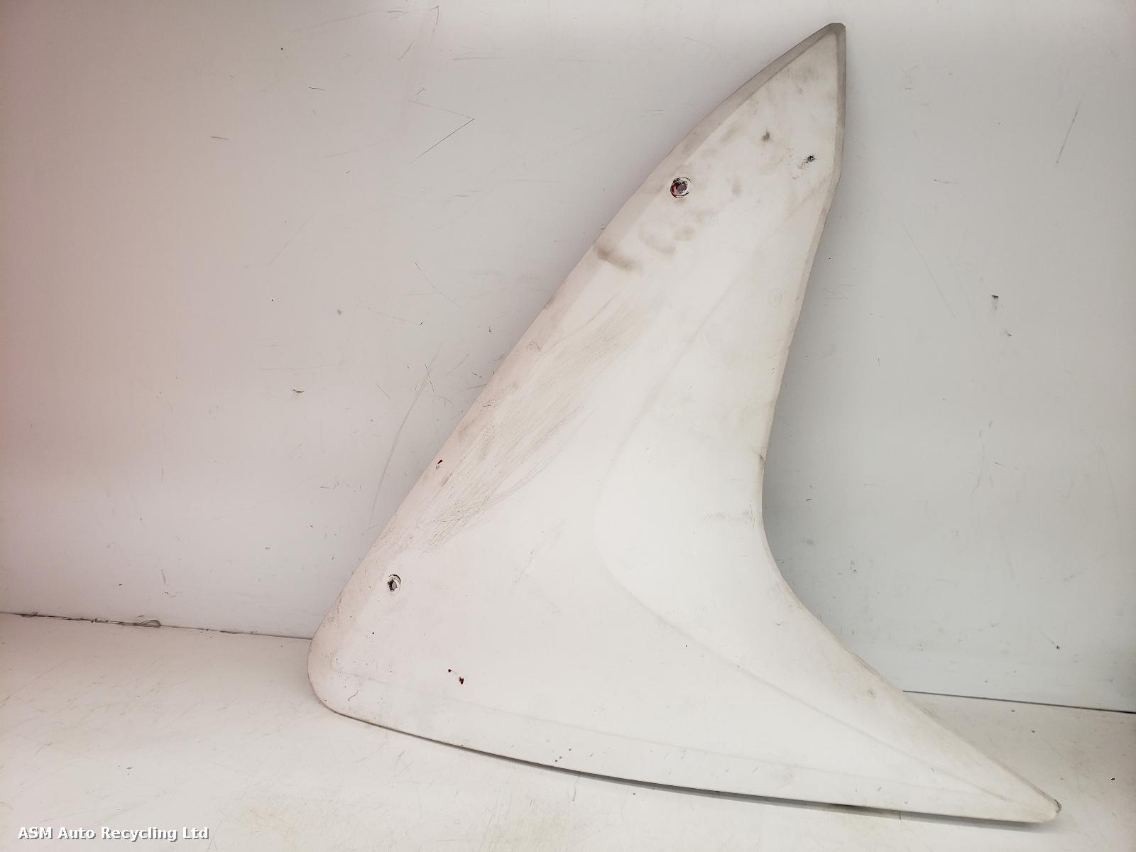 View Auto part RH Middle Fairing Yamaha Yzf R125 2017