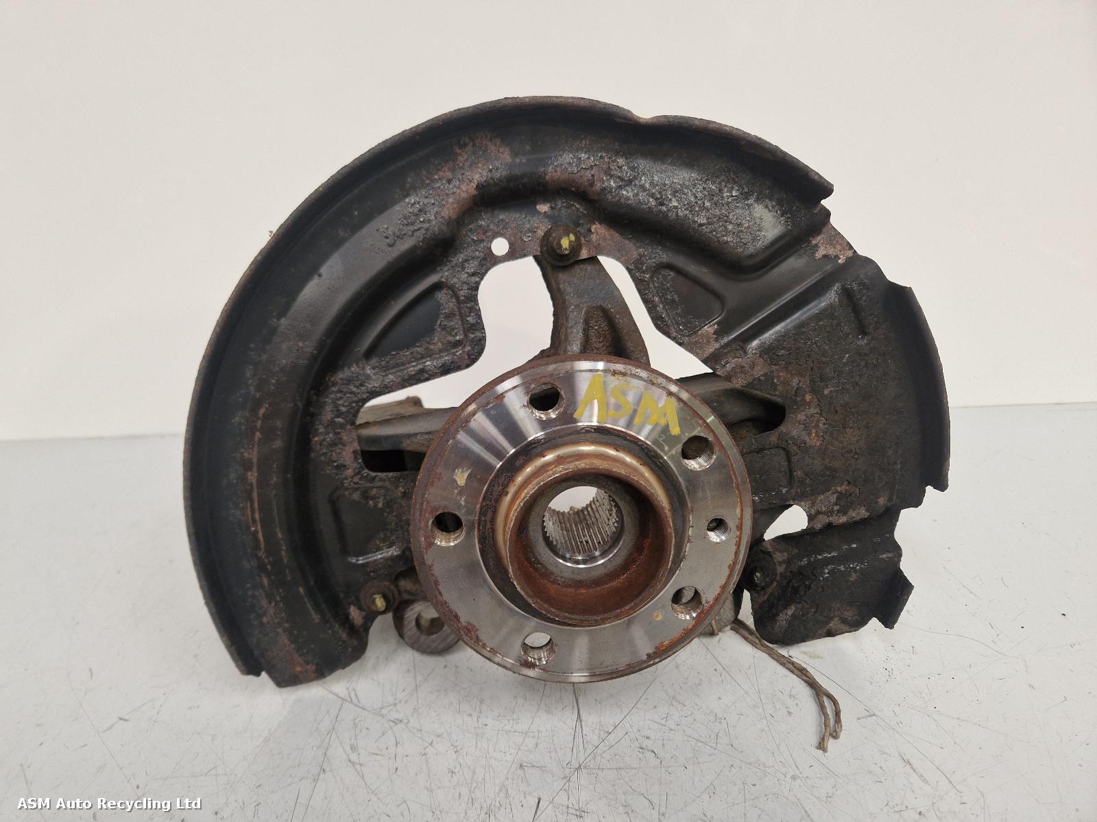 View Auto part LF Hub/Stub Axle Assembly Volvo S60 2017