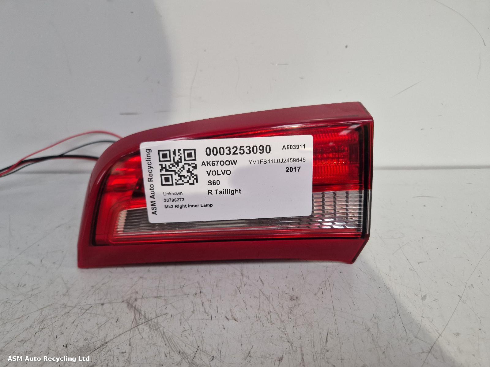 View Auto part R Taillight Volvo S60 2017