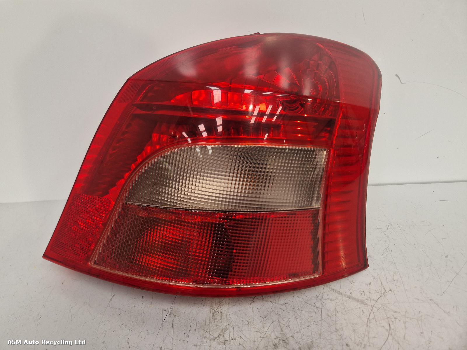 View Auto part R Taillight Toyota Yaris 2007