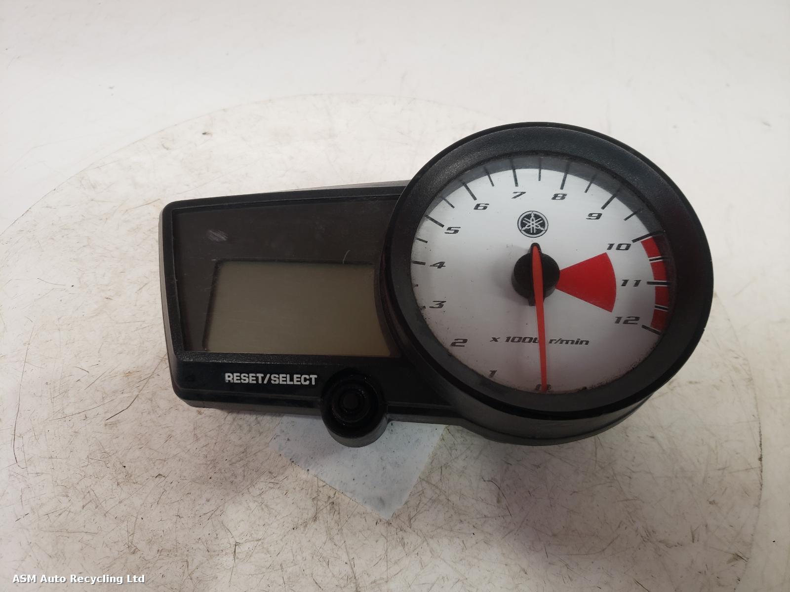 View Auto part Speedometer Yamaha Yzf R125 2013