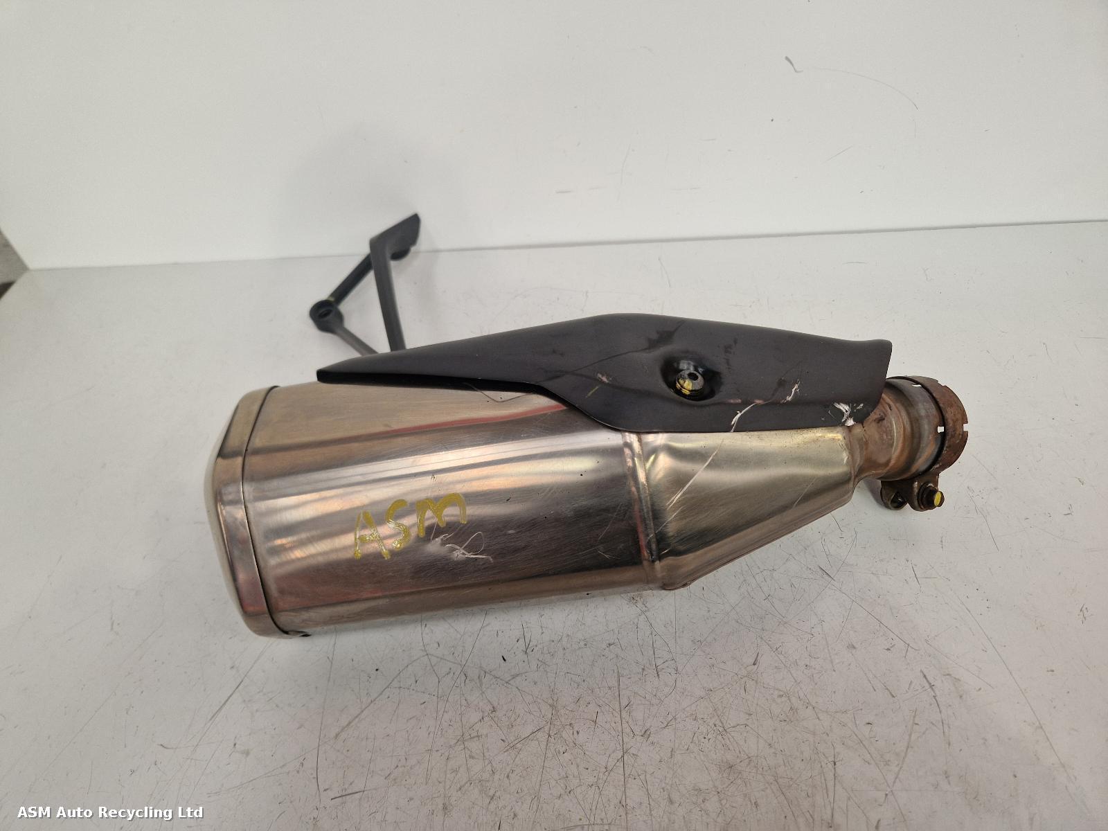 View Auto part Tail Pipe Kawasaki Zx 10r 2020