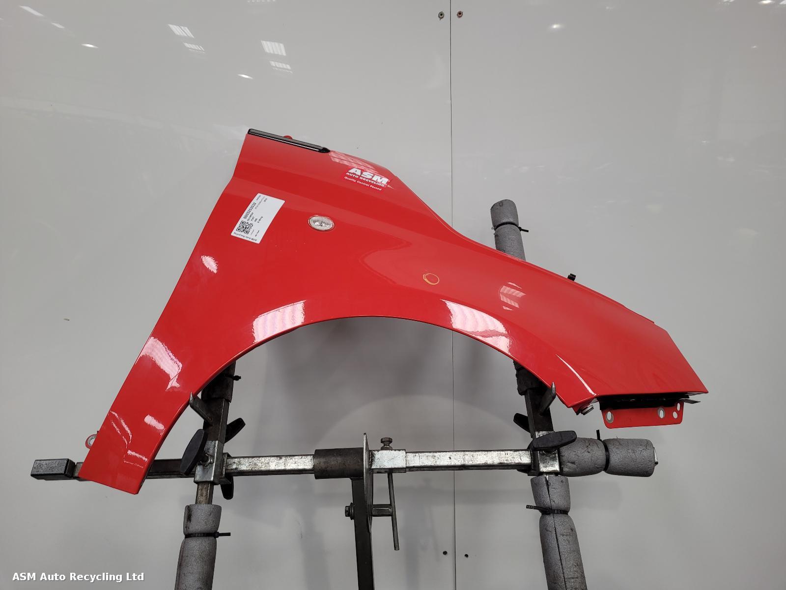 View Auto part R Wing Fiat 500 2016