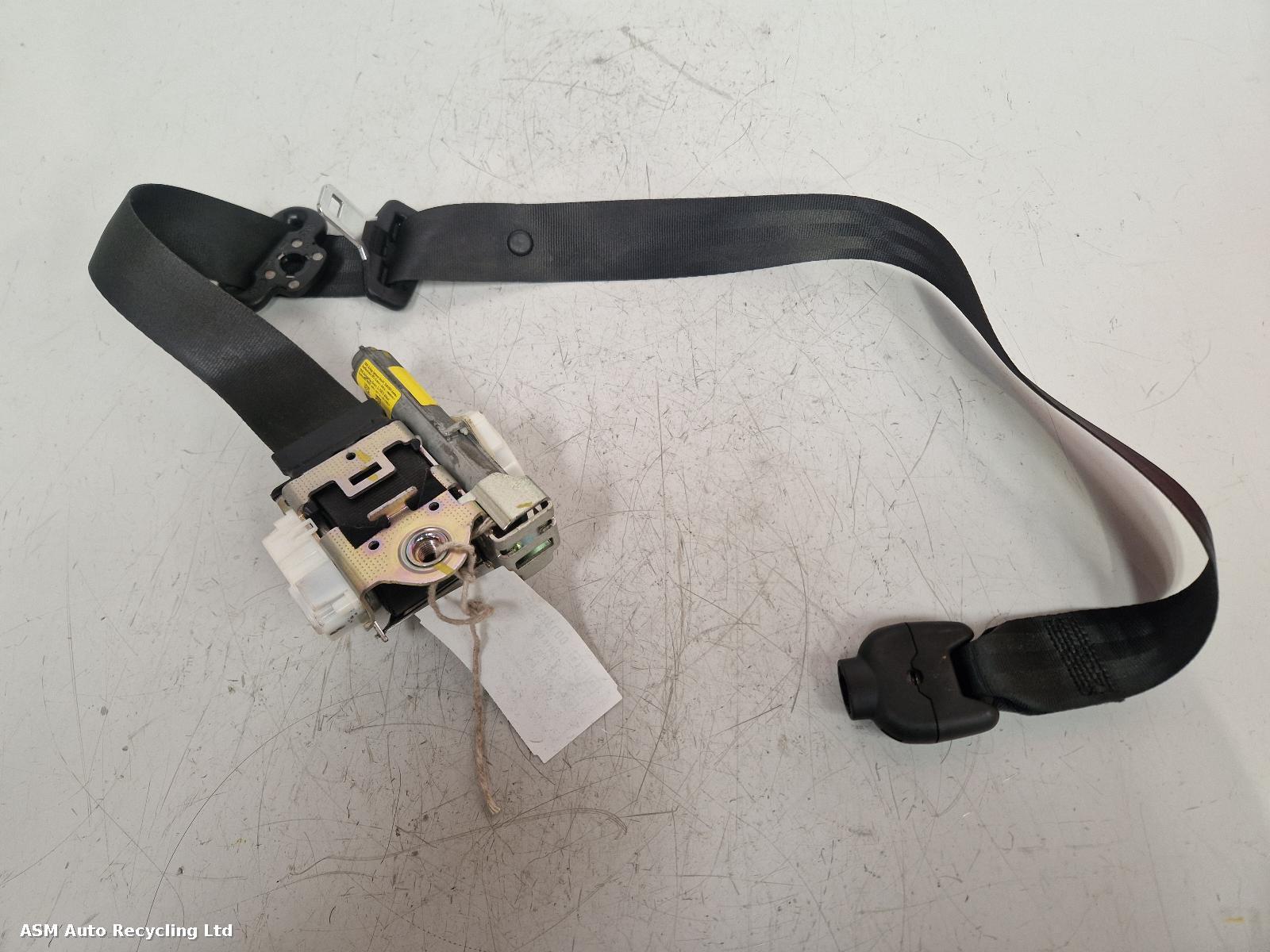 View Auto part Seat Belt Fiat 500 2016