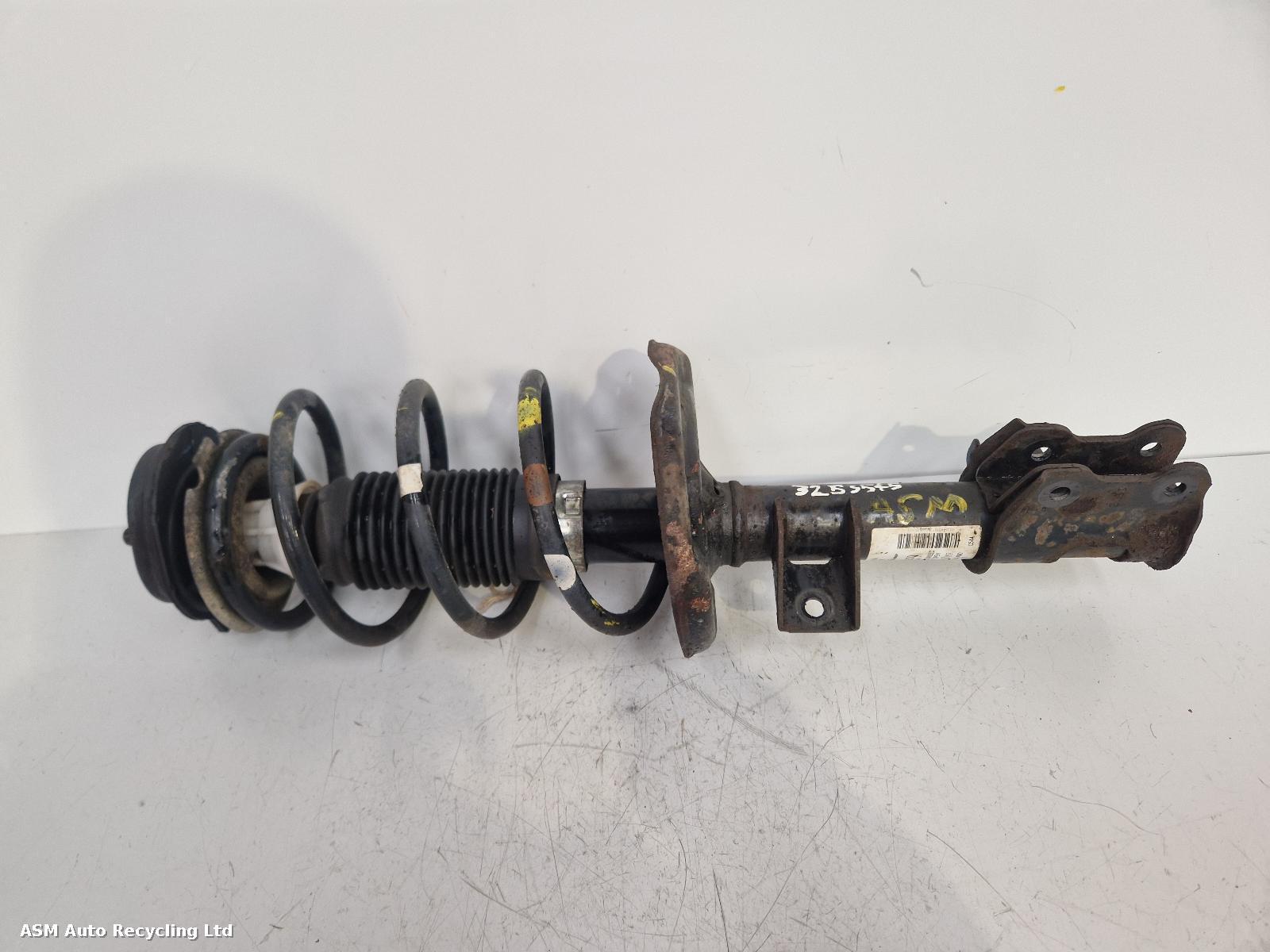View Auto part RF Strut Fiat 500 2016