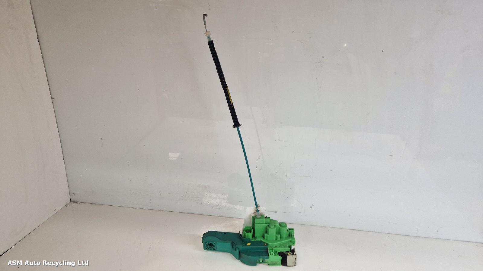 View Auto part Door Lock Assembly Alfa Romeo Giulietta 2015