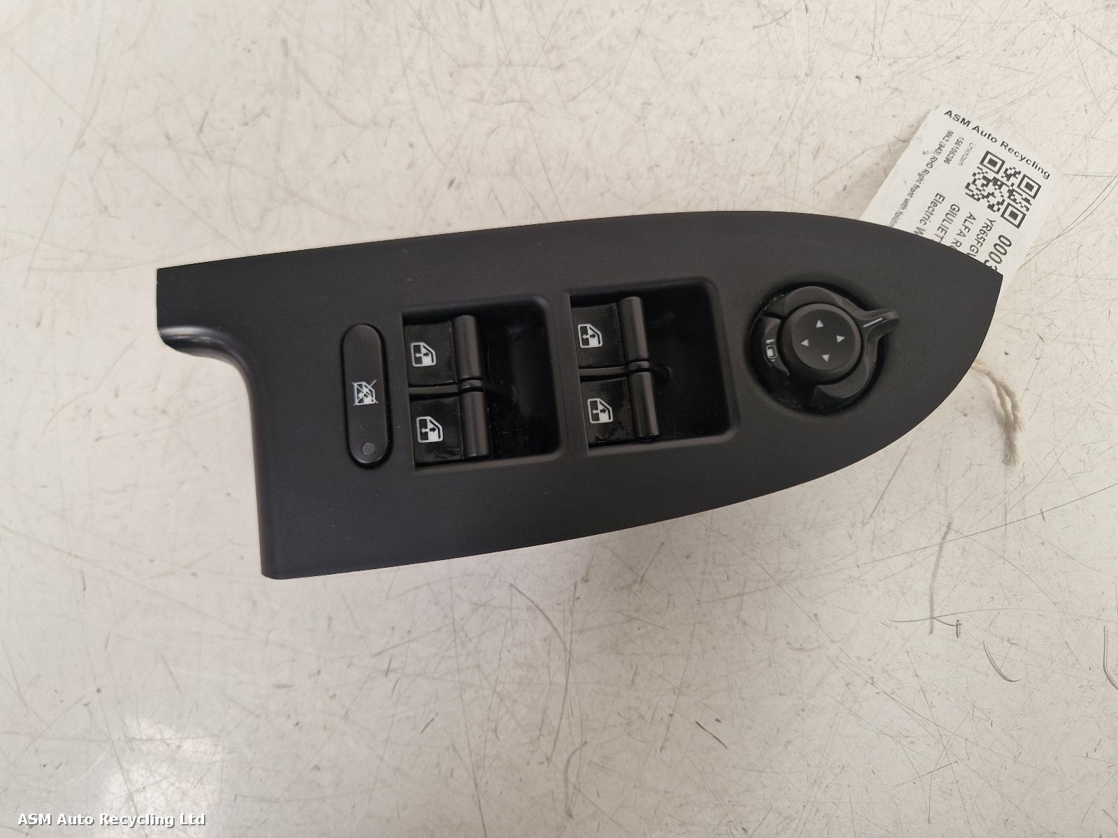View Auto part Elect. Window Switch Alfa Romeo Giulietta 2015