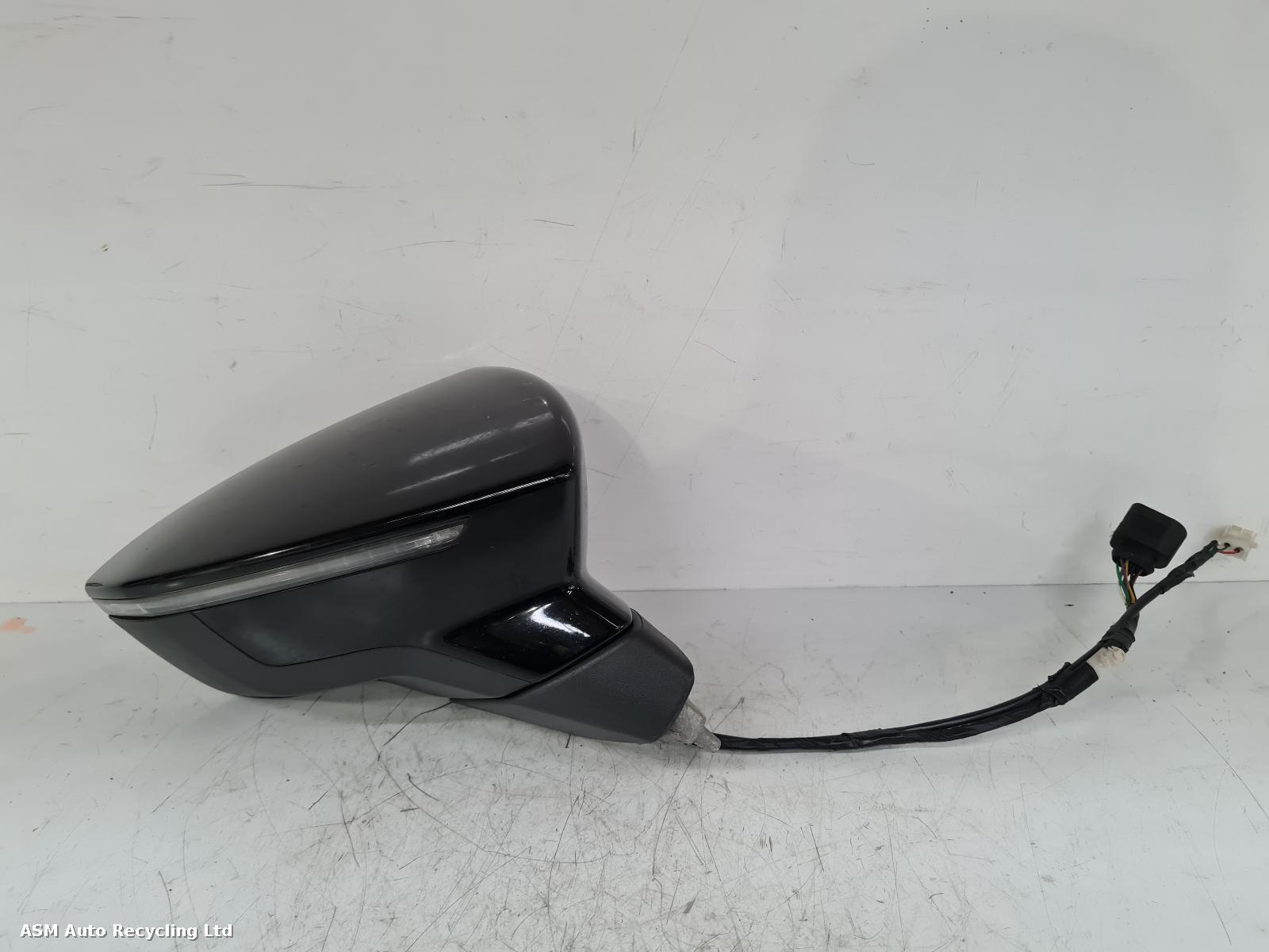 View Auto part R Door Mirror Seat Leon 2020