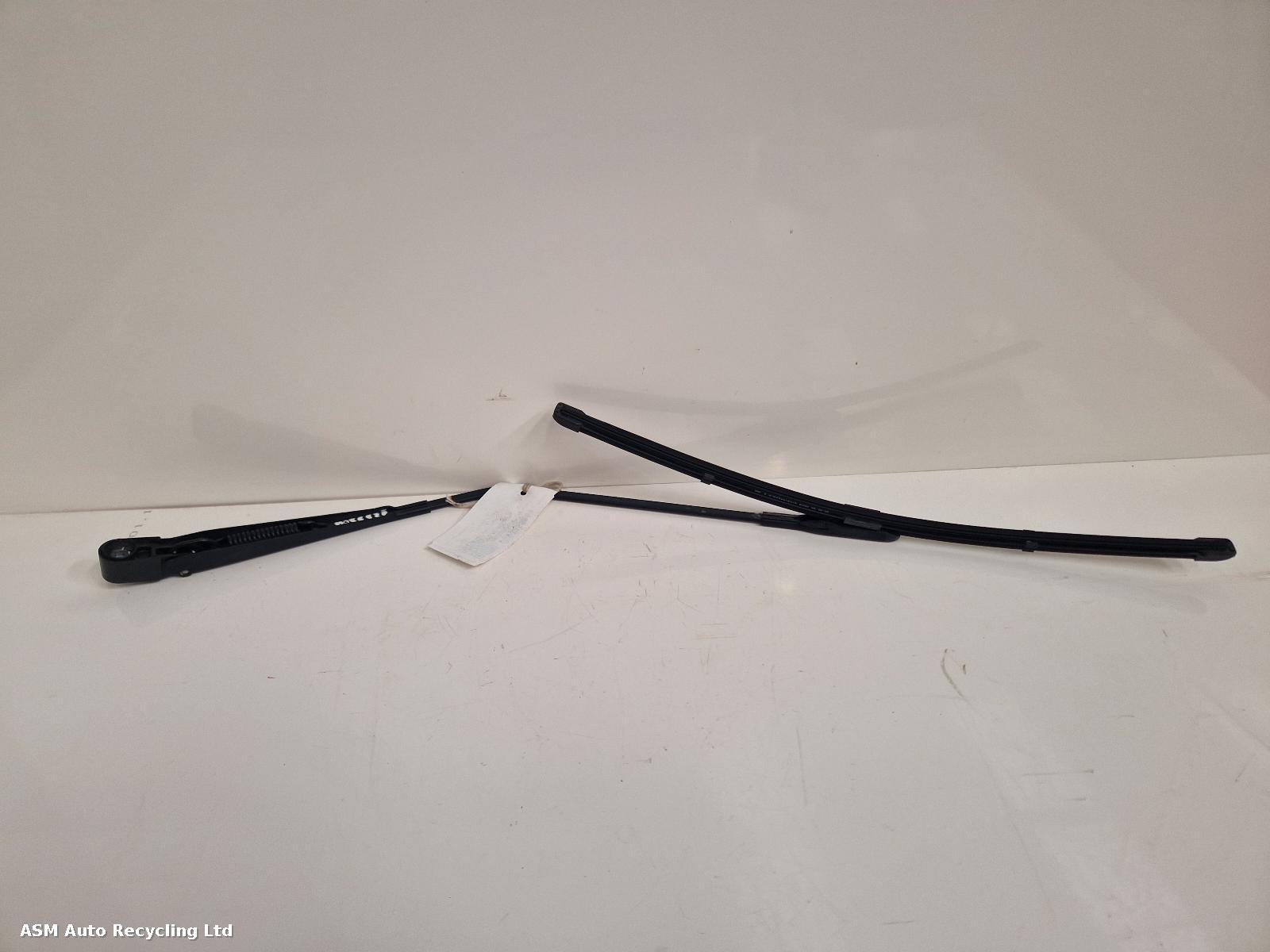 View Auto part Wiper Arm Vauxhall Insignia 2016