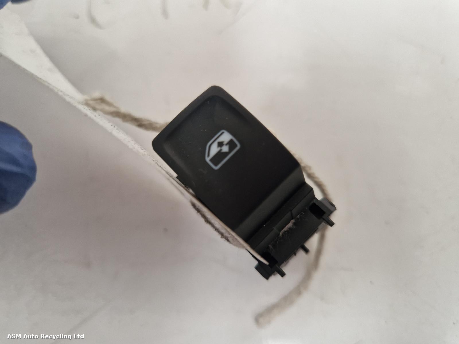 View Auto part Elect. Window Switch Cupra Born 2023