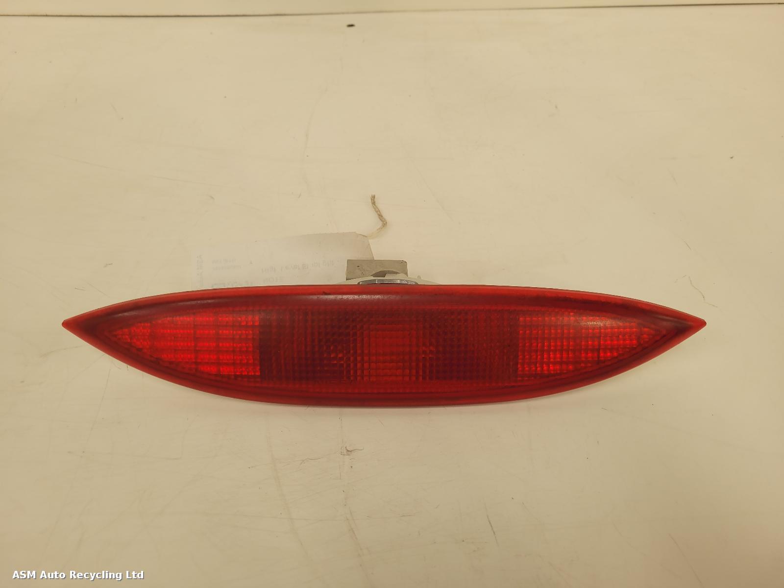 View Auto part High Level Stop Light Nissan Note 2009