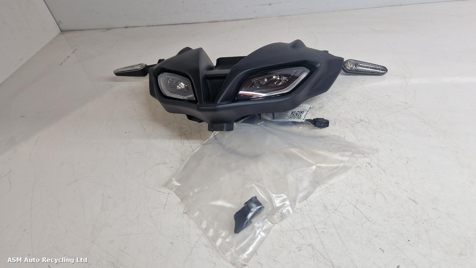 View Auto part Headlamp Yamaha Tracer 9 Gt 2022
