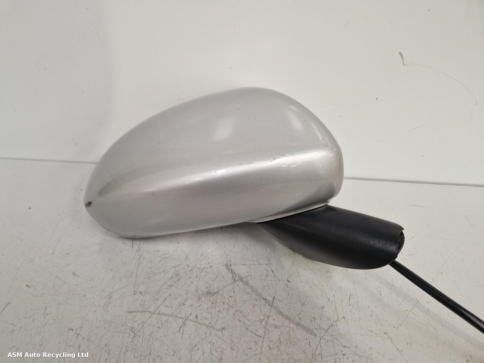 View Auto part R Door Mirror Vauxhall Corsa 2011
