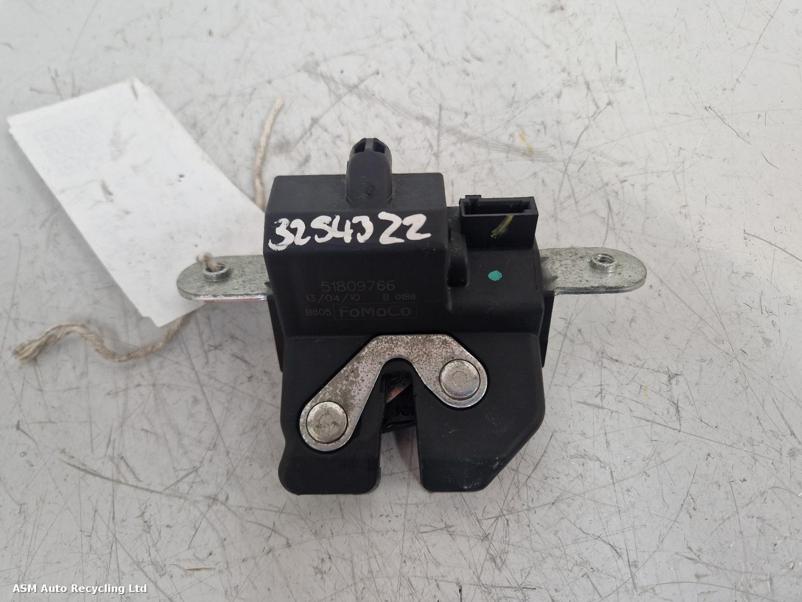View Auto part Bootlid/Tailgate Lock Ford Ka 2010
