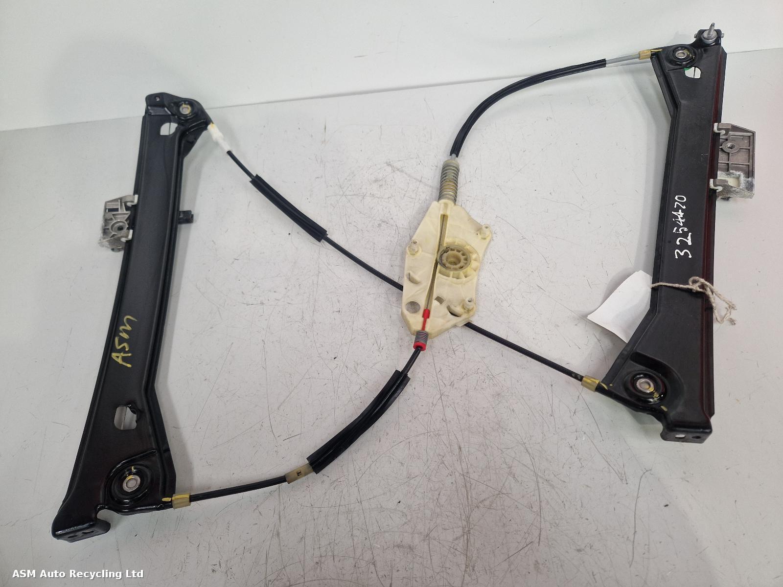 View Auto part RF Window Regulator Volkswagen Scirocco 2016