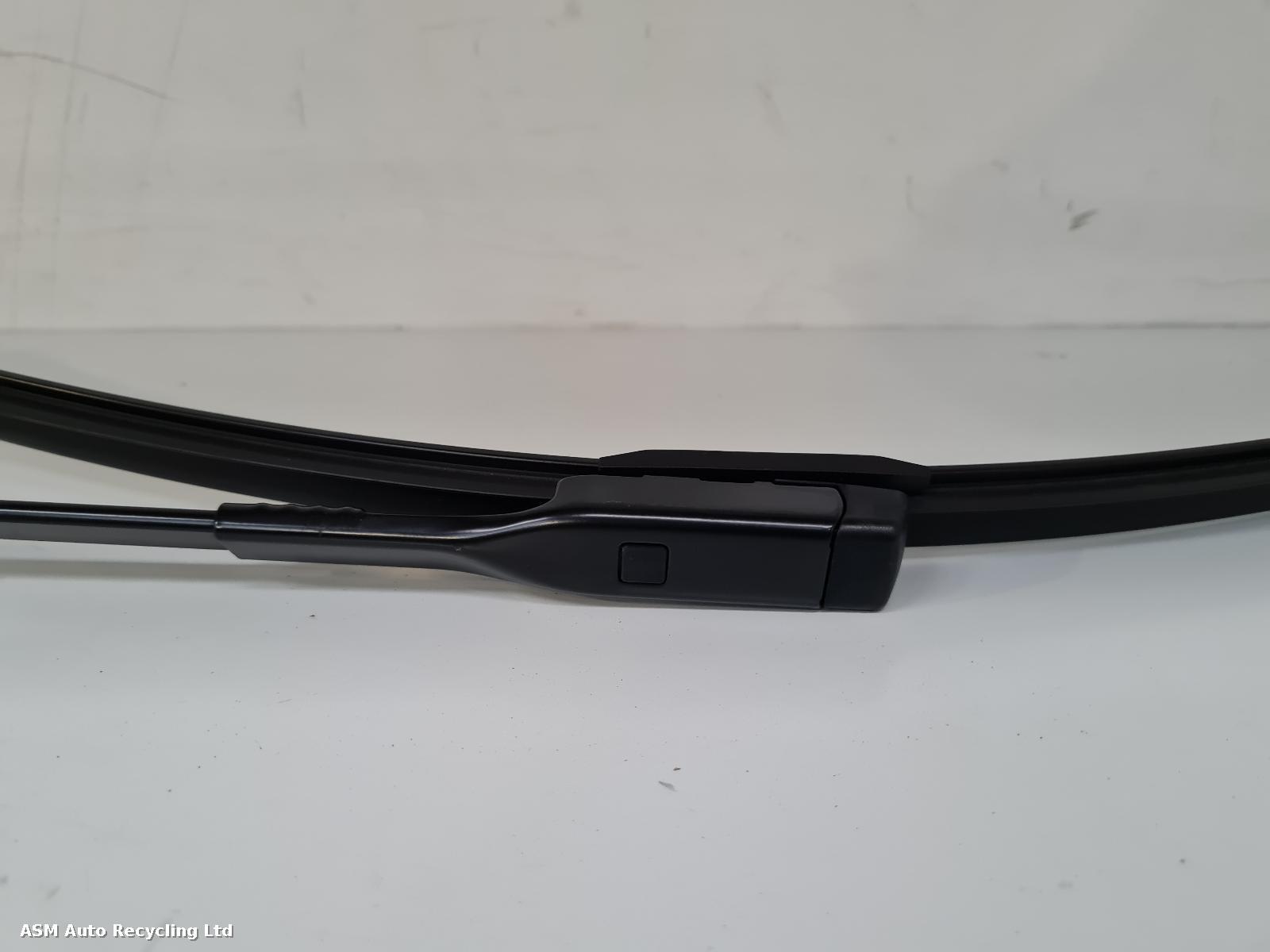 View Auto part Wiper Arm Land Rover Range Rover Evoque 2025