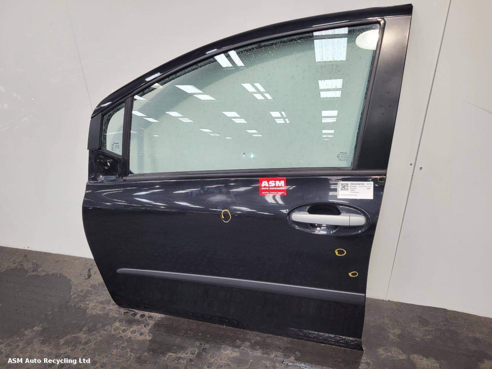 View Auto part L Front Door Toyota Yaris 2010