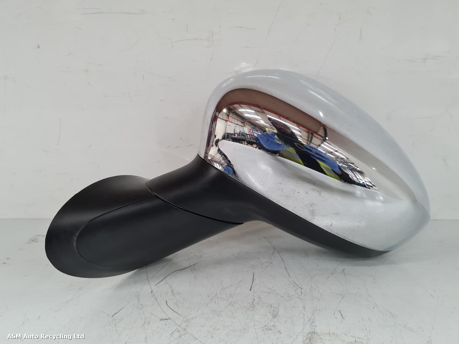 View Auto part L Door Mirror Fiat 500 2010
