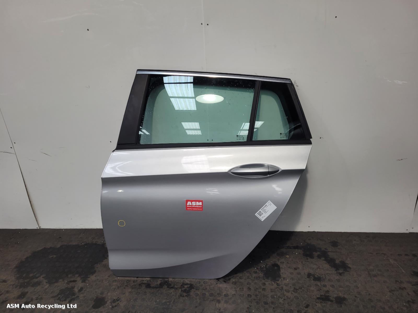 View Auto part L Rear Door Vauxhall Astra 2016