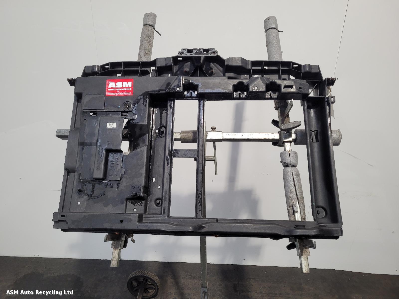 View Auto part Front Panel Peugeot 208 2013