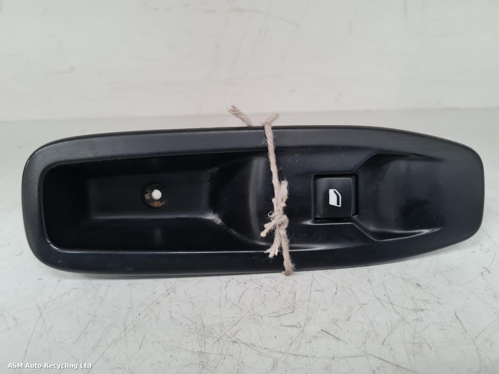 View Auto part Elect. Window Switch Peugeot 208 2013