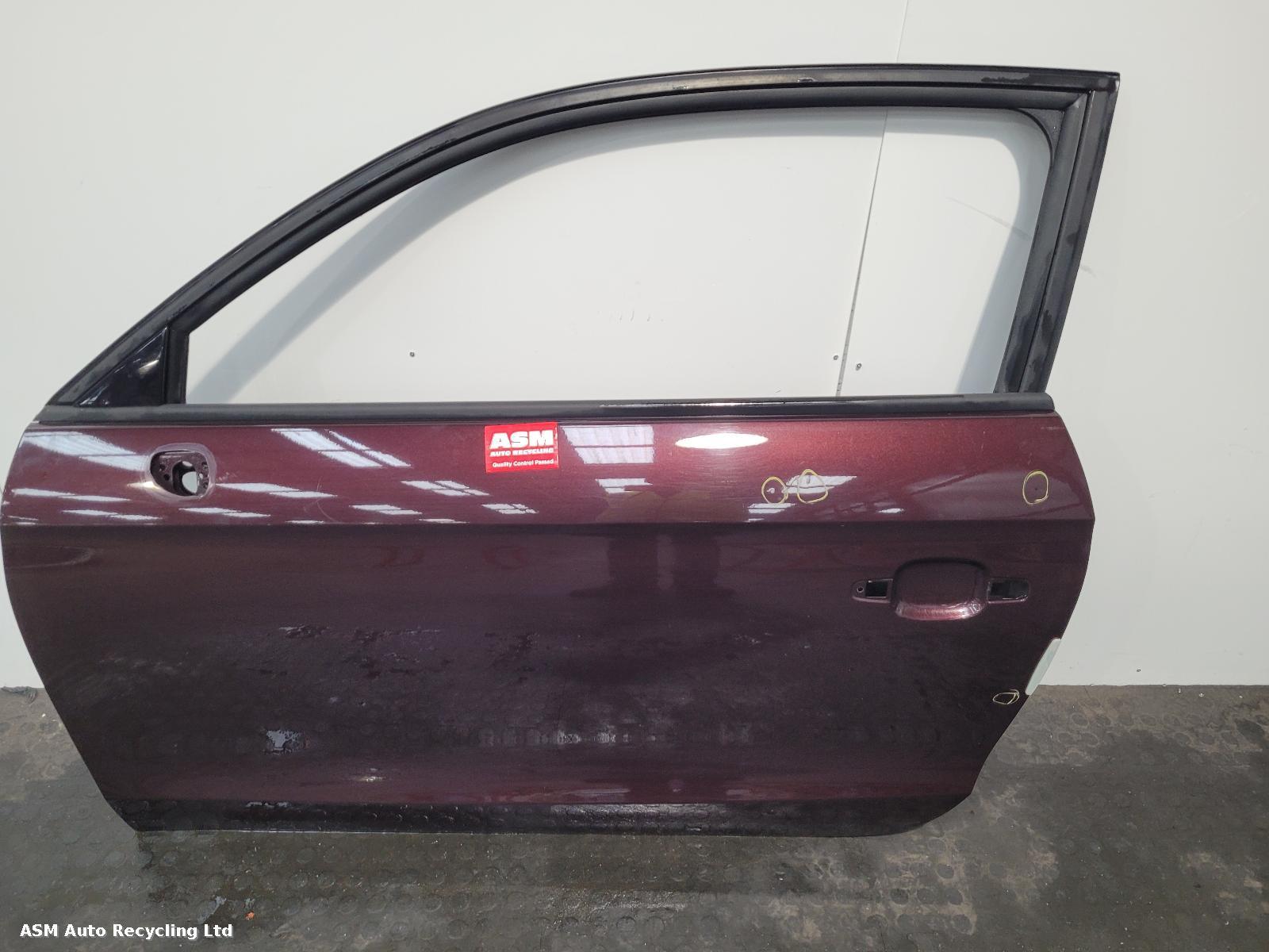 View Auto part L Front Door Audi A1 2010