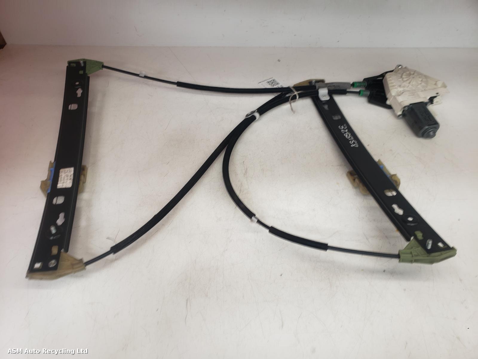 View Auto part LF Window Regulator Audi A1 2010