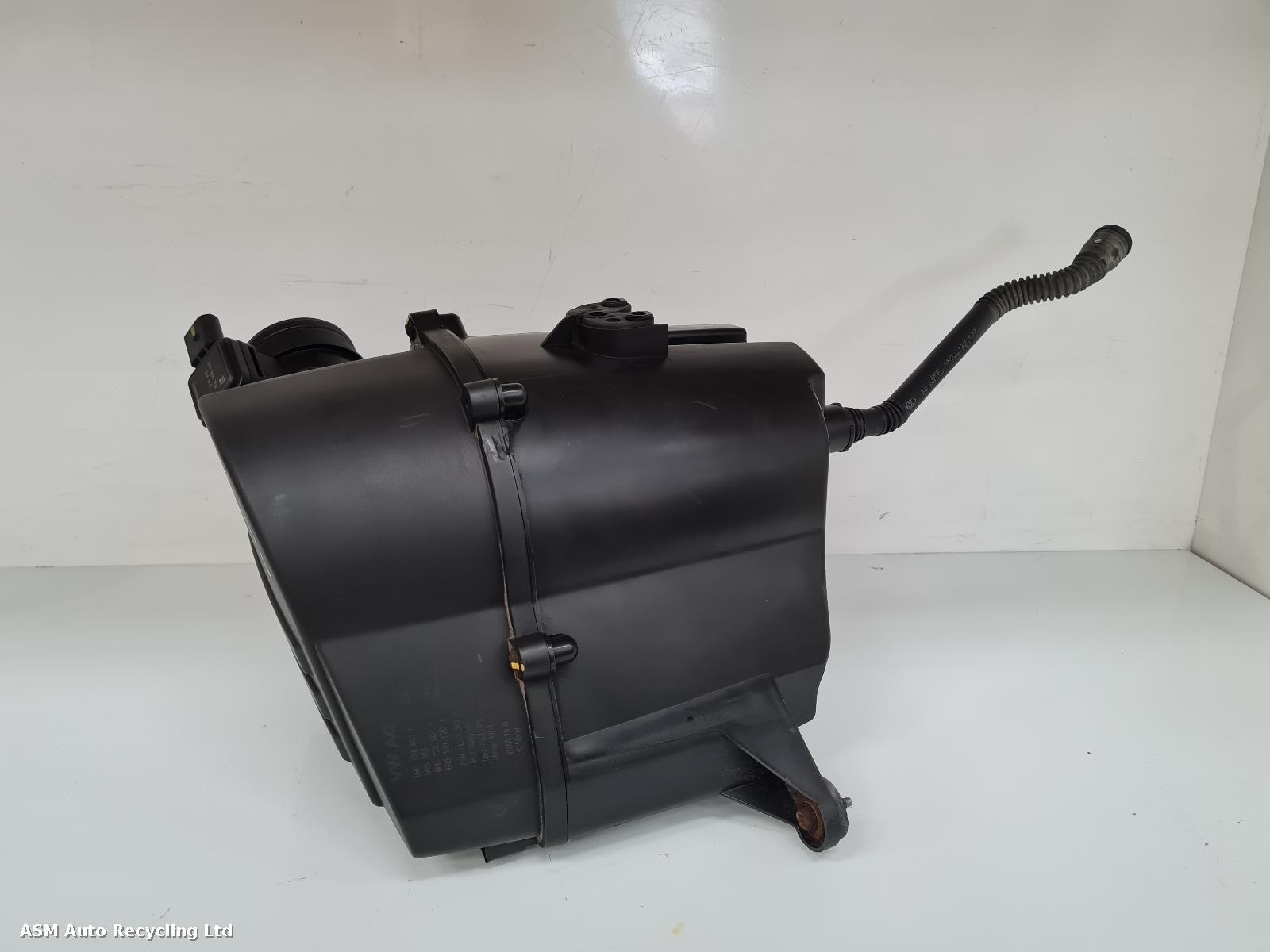 View Auto part Air Cleaner/Box Audi A1 2010