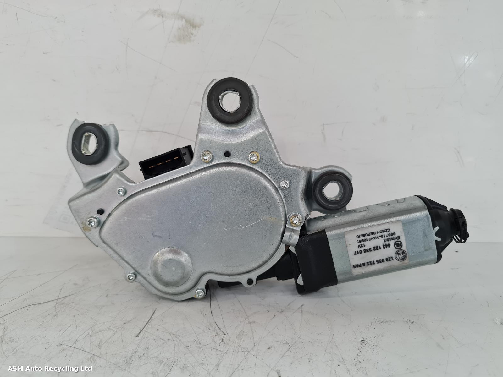 View Auto part Wiper Motor Rear Skoda Octavia 2009