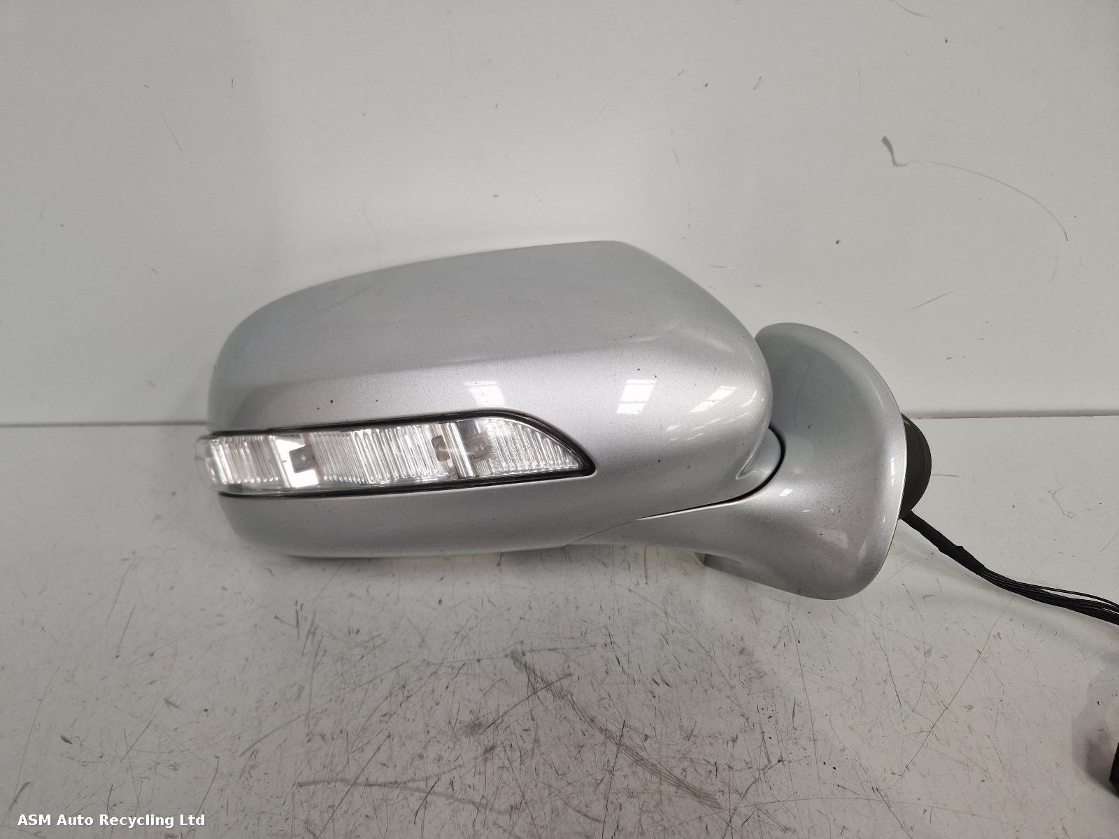 View Auto part R Door Mirror Mercedes E Class 2007