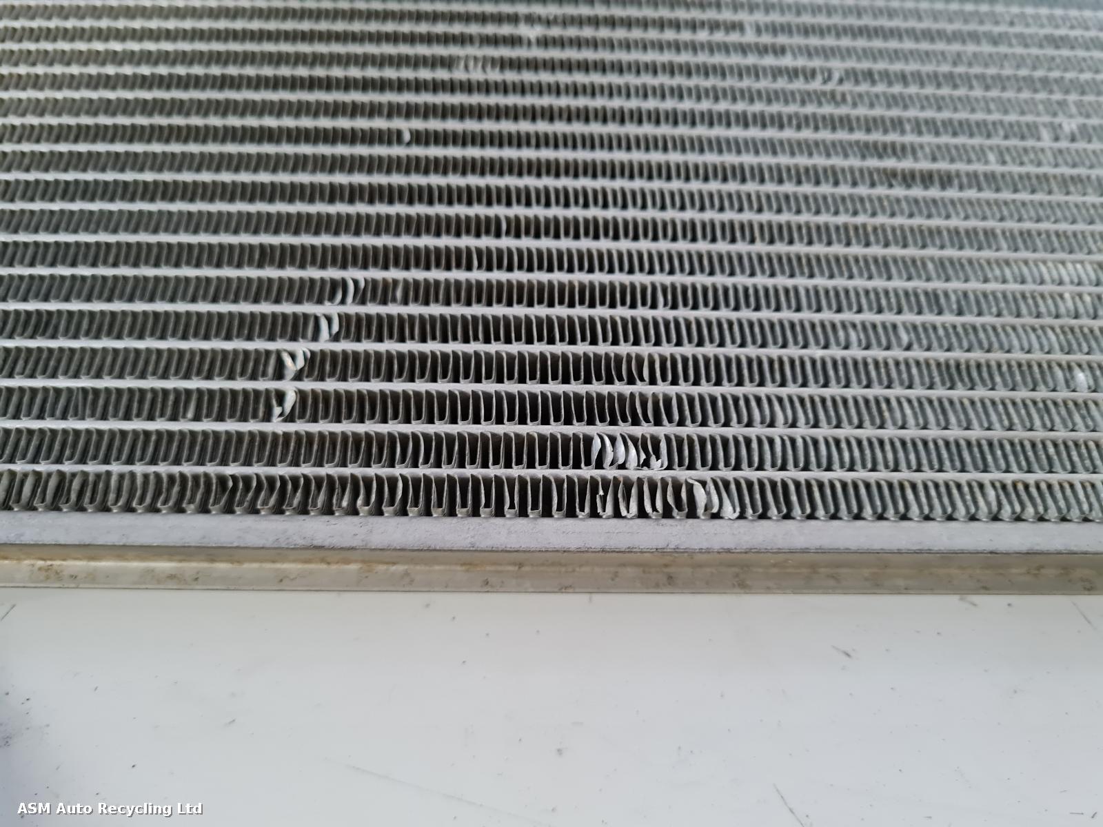 Range Rover Radiator Close To Engine Radiator - Land Rover Range Rover Velar 2024 Estate - ASM Auto Recycling