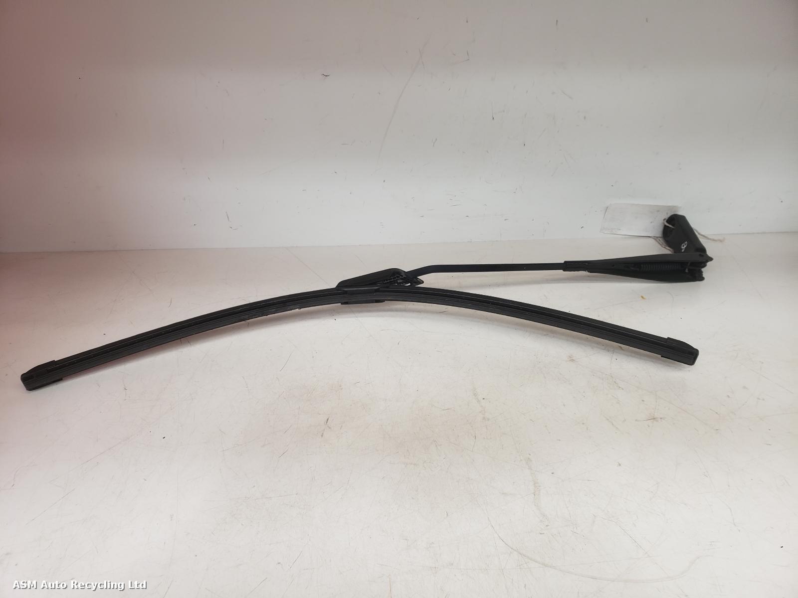 View Auto part Wiper Arm Bmw 1 Series 2019